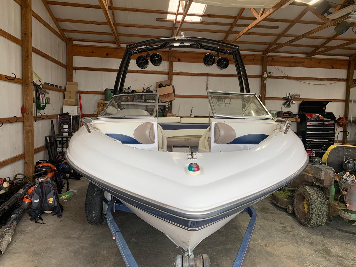 Four Winns Horizon 180