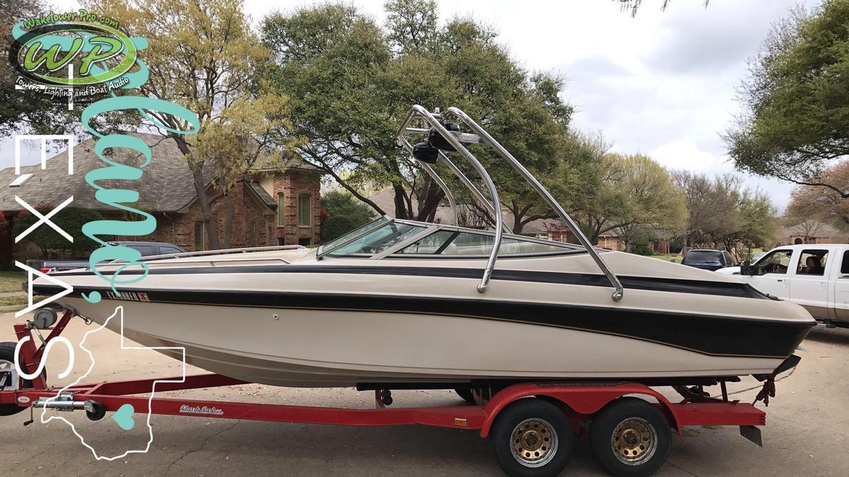 Crownline 225BR