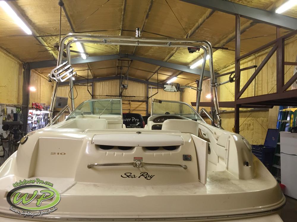 Sea Ray Sundeck 210