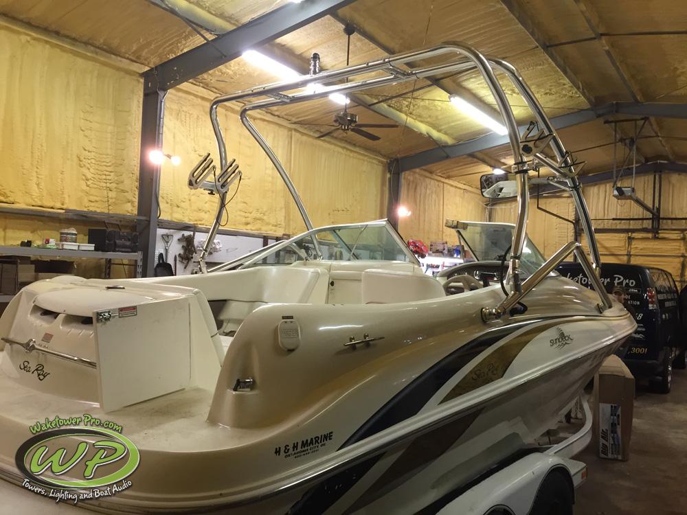 Sea Ray Sundeck 210