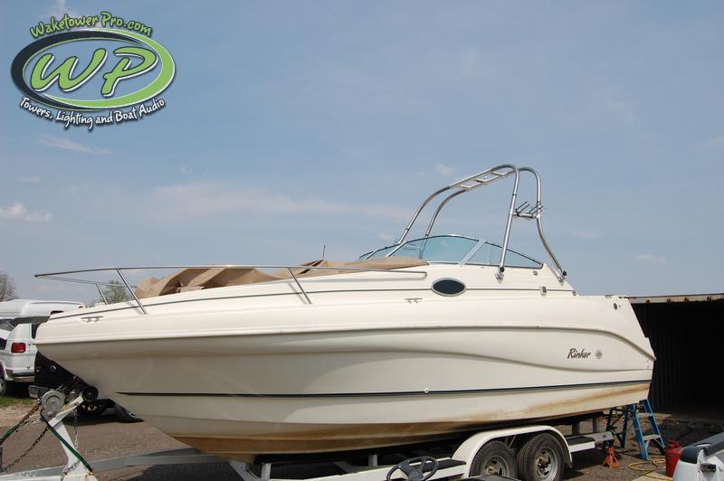 Rinker Fiesta Vee 242
