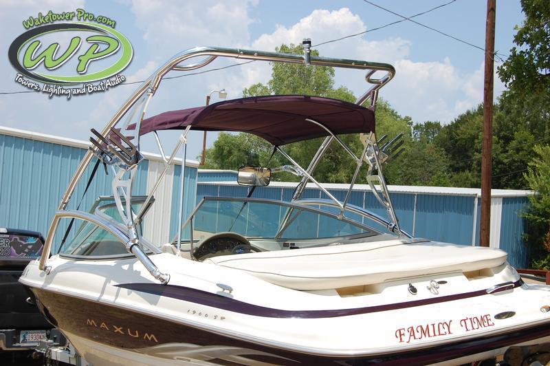 Maxum 1900SR