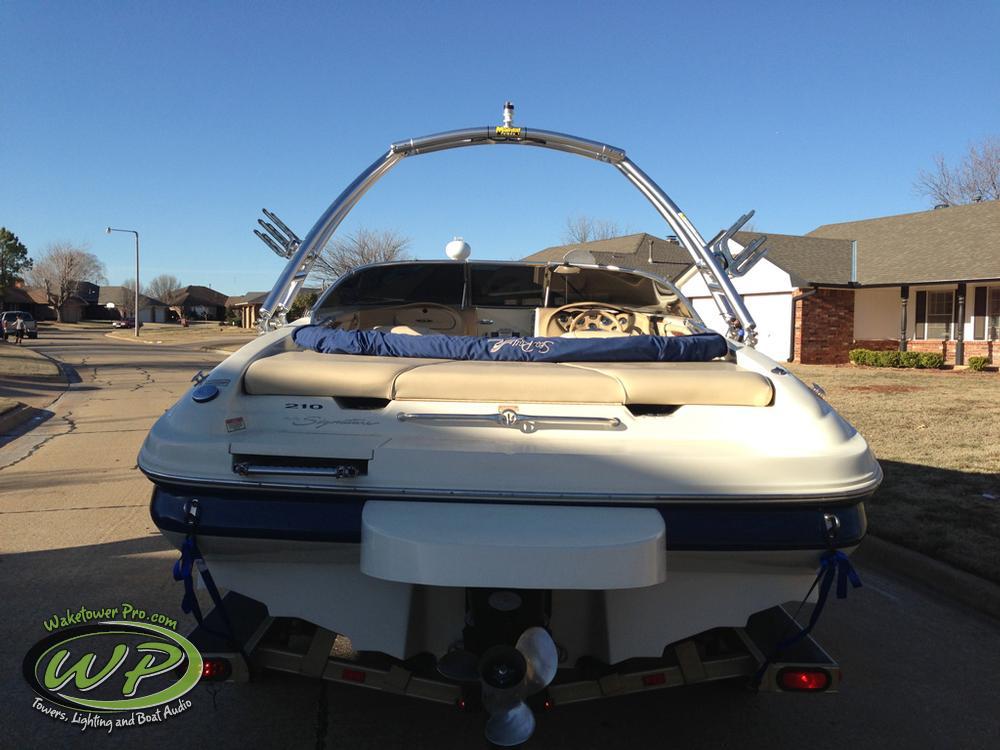 Sea Ray 210