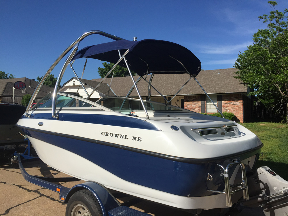 Crownline 210