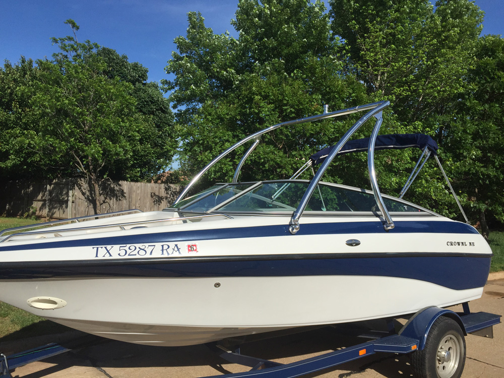 Crownline 210