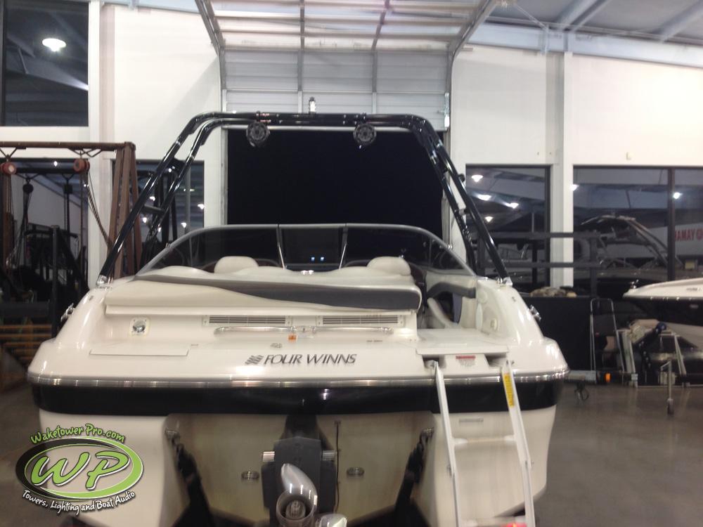 Four Winns Horizon 210