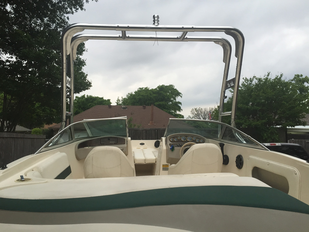 Rinker Captiva 212