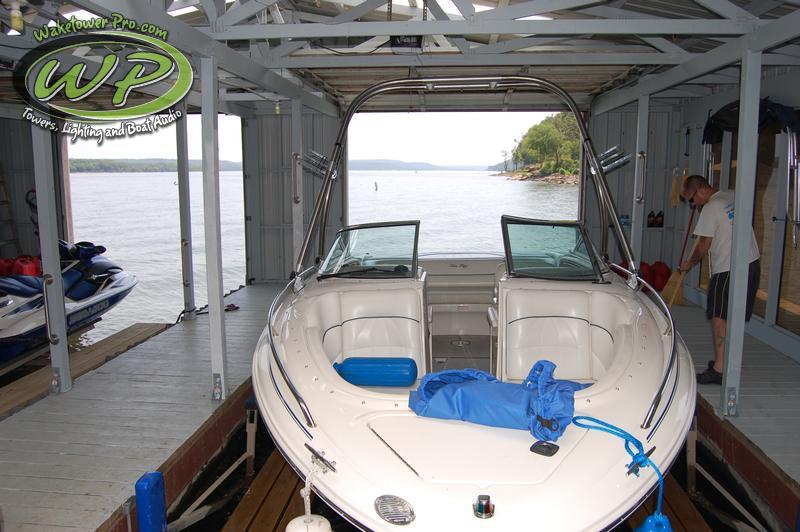 Sea Ray 230BR