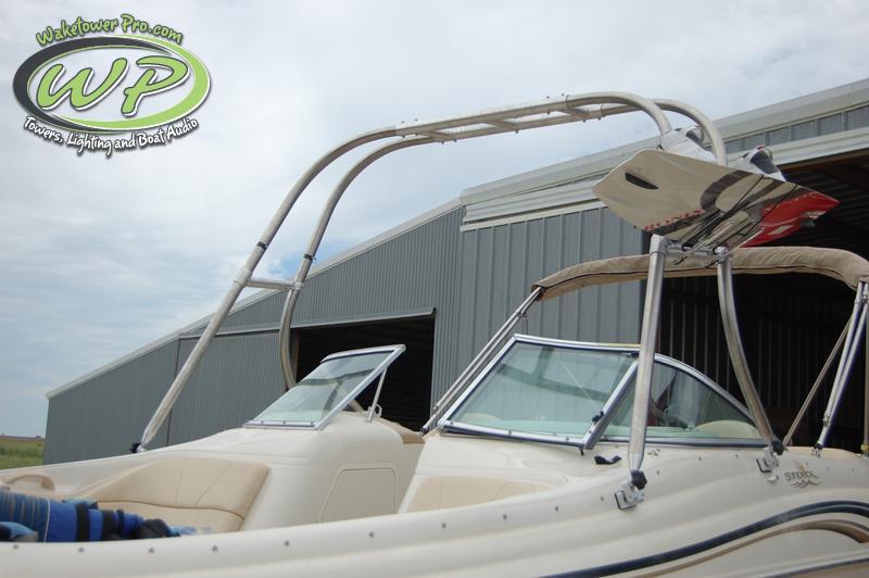 Sea Ray Sundeck 210
