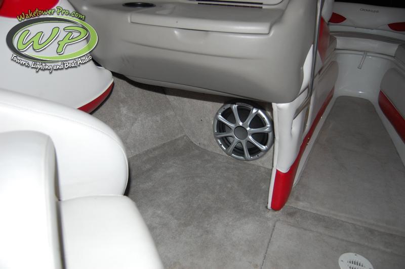 Crownline 210