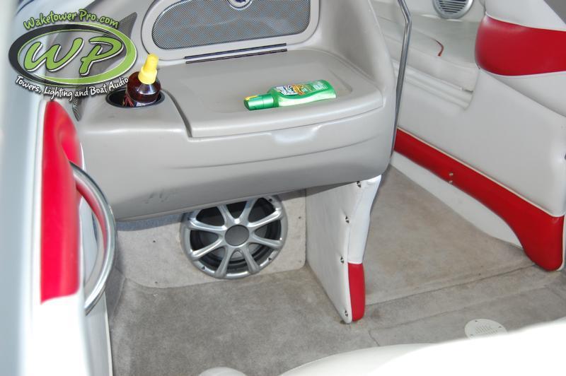 Crownline 210