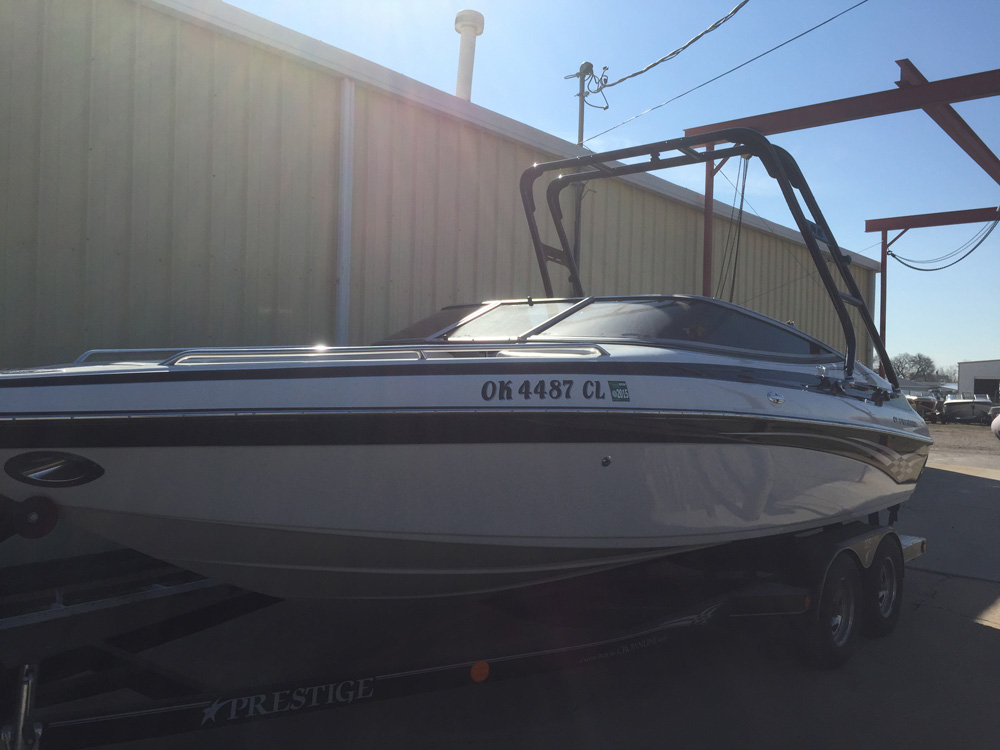 Crownline 220