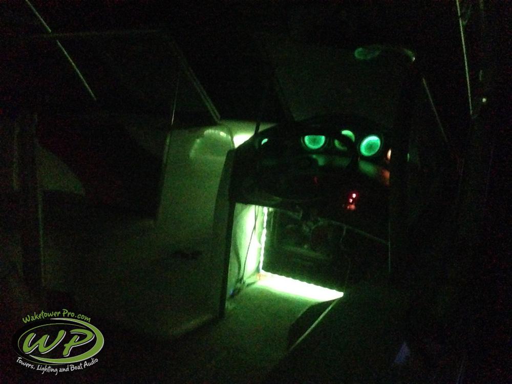 Moomba 210