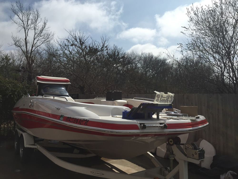 Tahoe 215 Deck