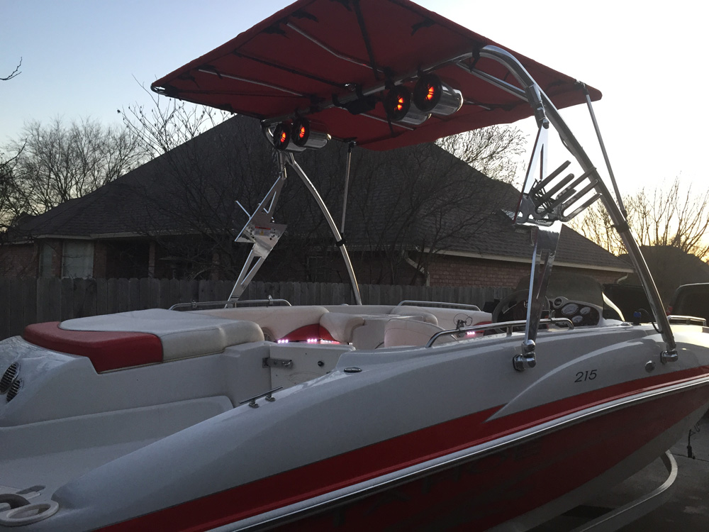 Tahoe 215 Deck
