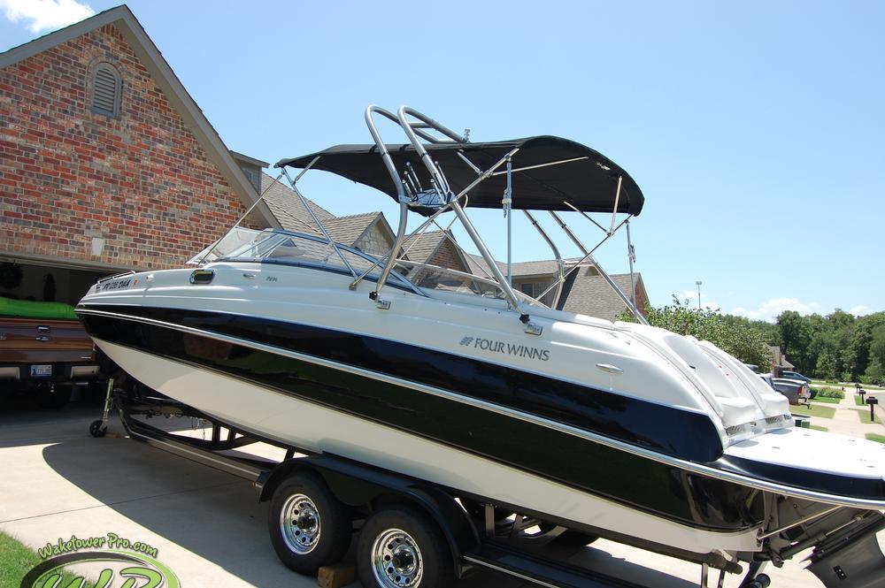 Four Winns F274 Sport Deck