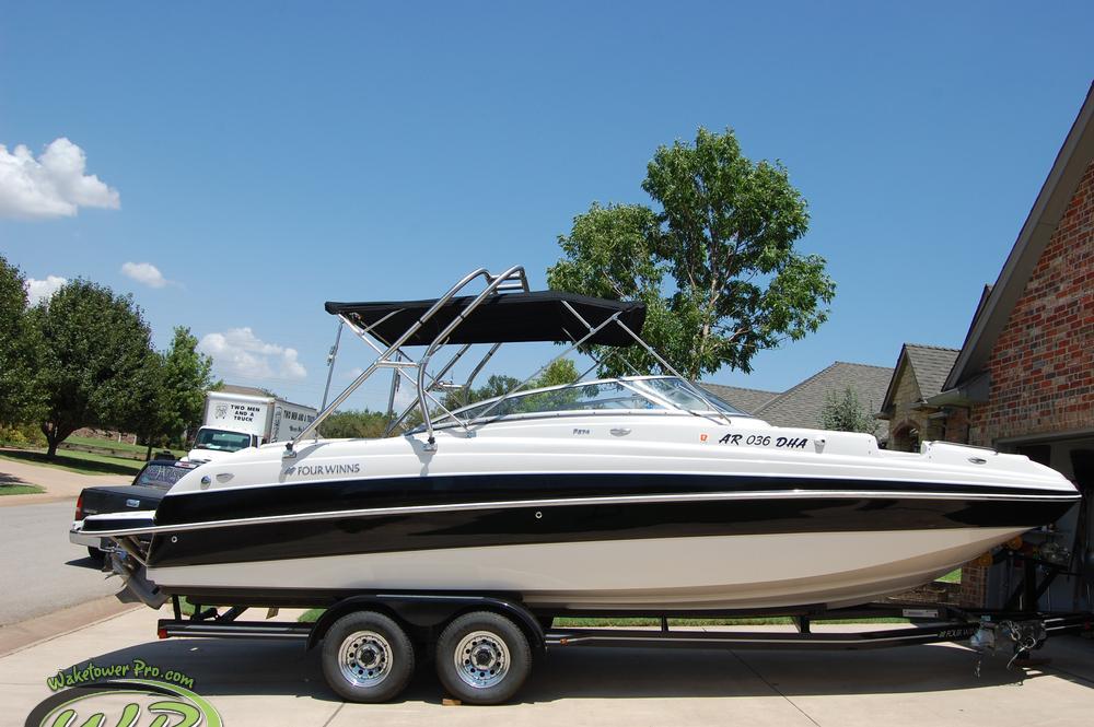 Four Winns F274 Sport Deck