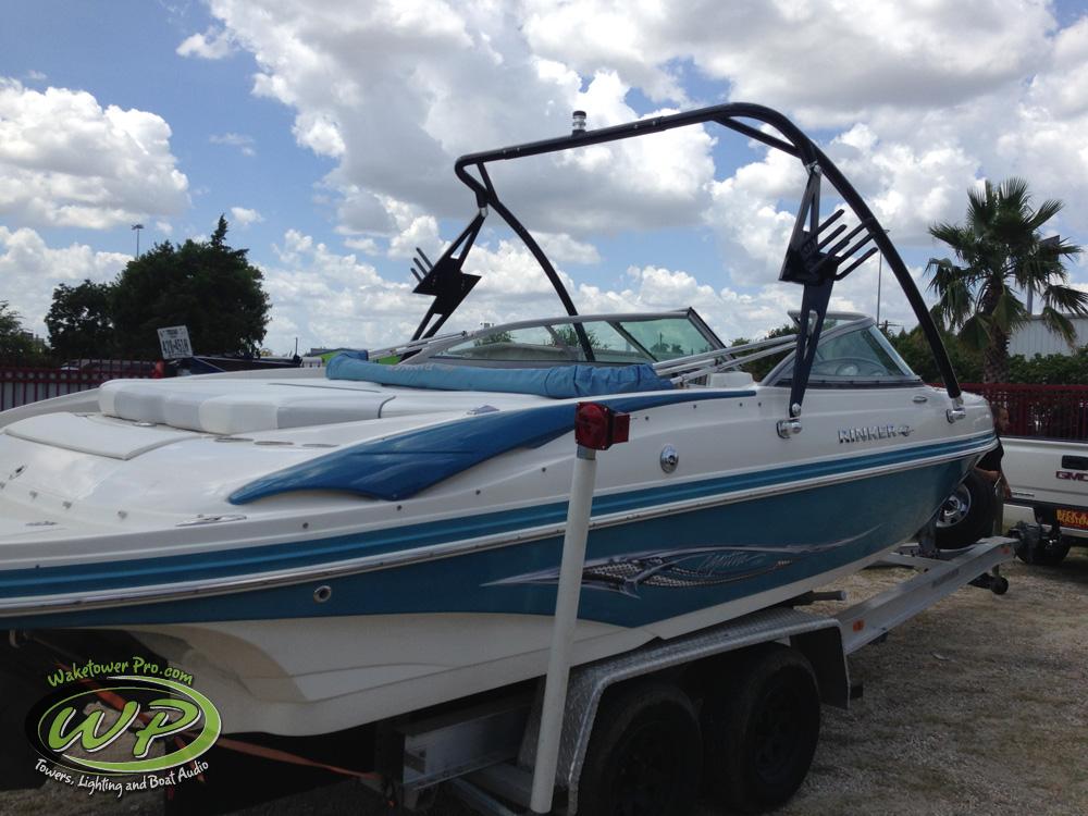 Rinker Captiva 226
