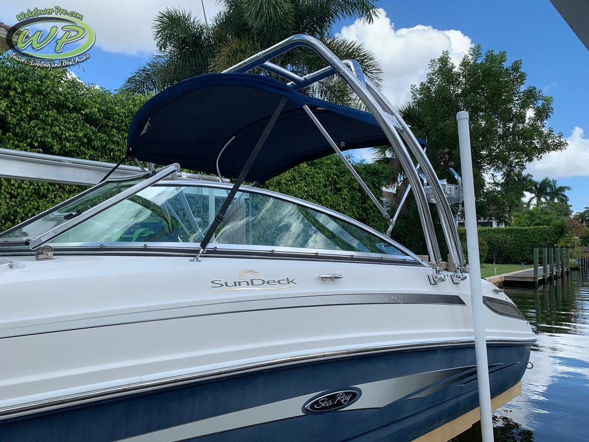 Sea Ray 220