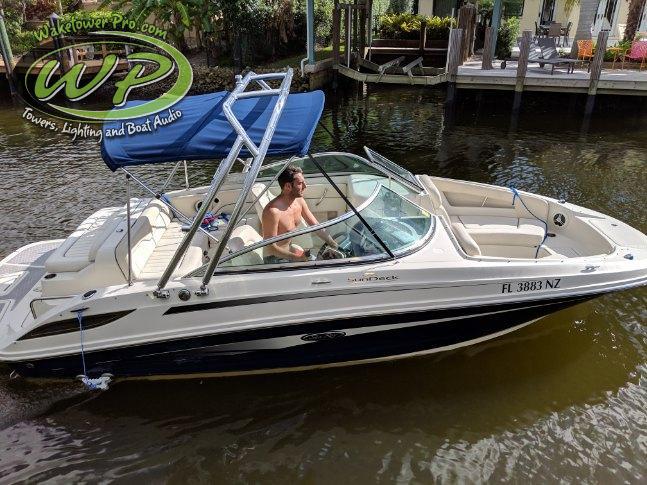 Sea Ray 220