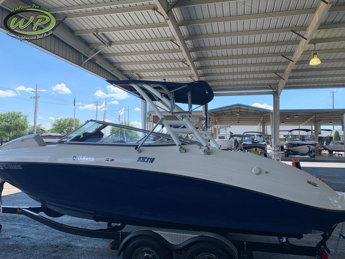 Yamaha 210 SX